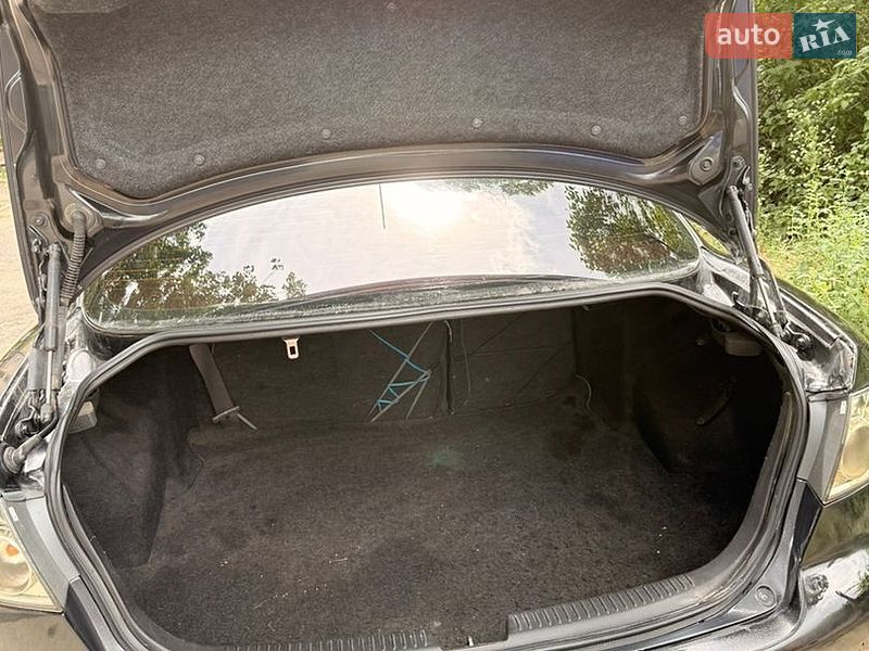 Седан Mazda 6 2005 в Запорожье