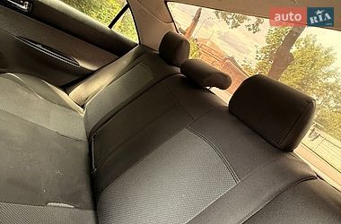 Седан Mazda 6 2005 в Запорожье