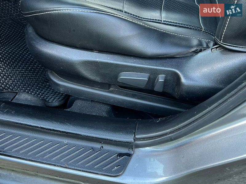 Універсал Mazda 6 2003 в Турійську