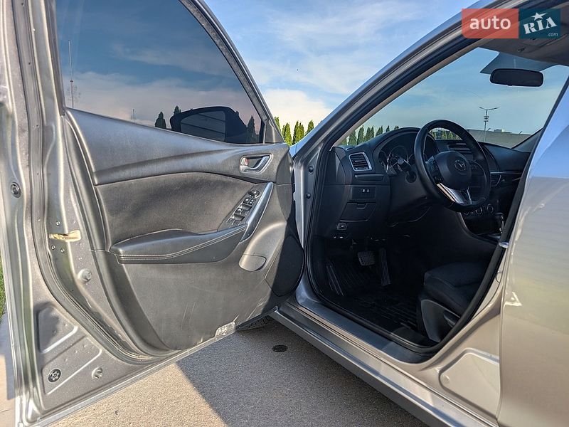 Седан Mazda 6 2013 в Киеве