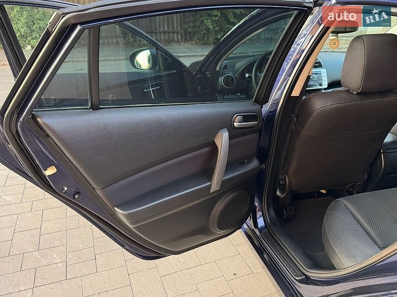 Лифтбек Mazda 6 2009 в Виннице