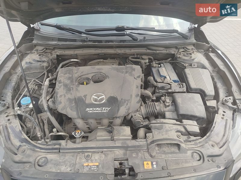Седан Mazda 6 2013 в Запоріжжі