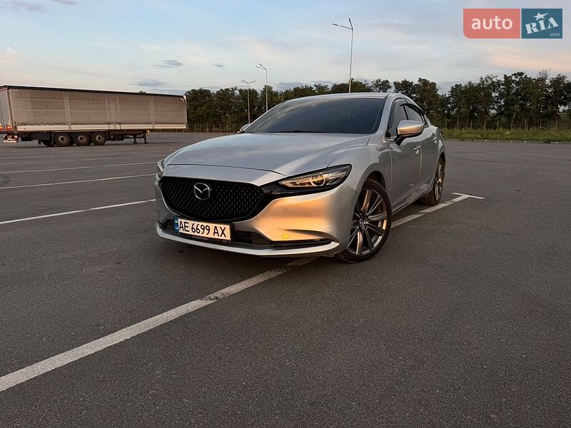 Седан Mazda 6 2018 в Днепре