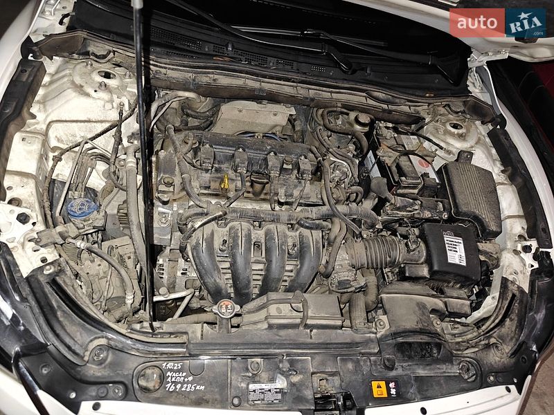 Седан Mazda 6 2016 в Черновцах