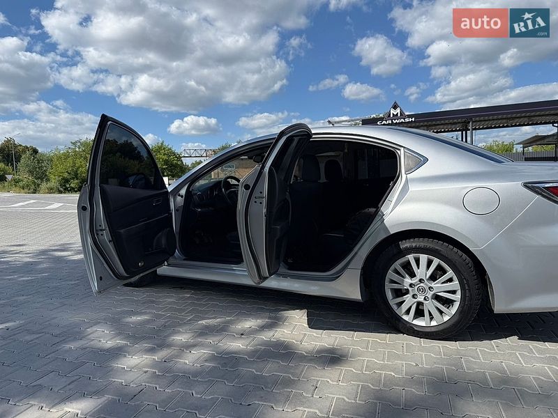 Седан Mazda 6 2012 в Тульчині