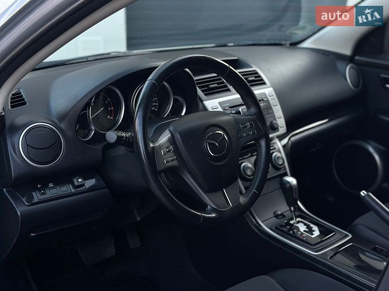 Универсал Mazda 6 2009 в Староконстантинове