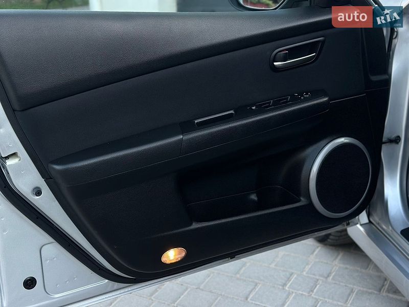 Универсал Mazda 6 2009 в Староконстантинове