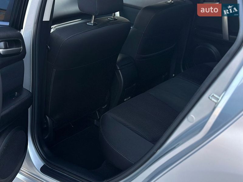 Универсал Mazda 6 2009 в Староконстантинове