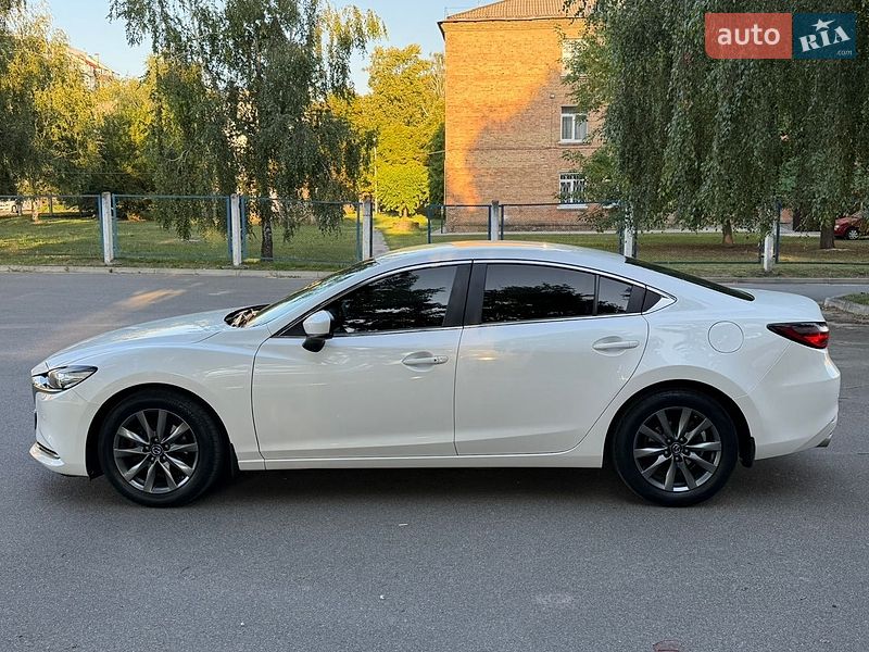 Седан Mazda 6 2018 в Киеве