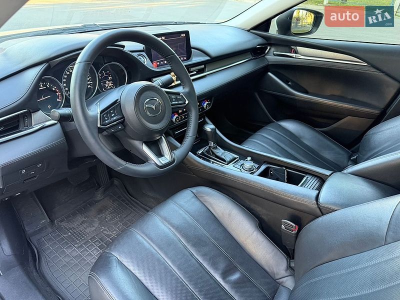 Седан Mazda 6 2018 в Киеве