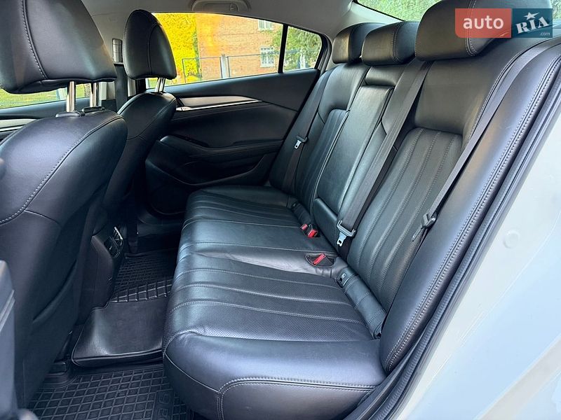 Седан Mazda 6 2018 в Киеве