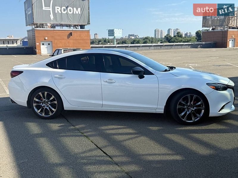 Седан Mazda 6 2015 в Софиевской Борщаговке