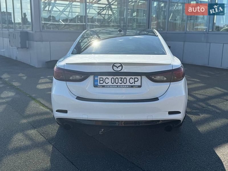 Седан Mazda 6 2015 в Софиевской Борщаговке