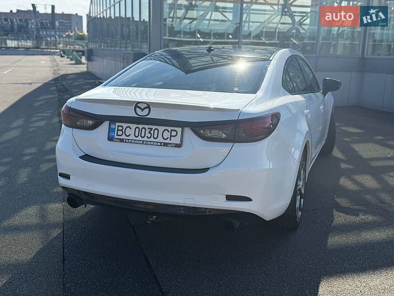 Седан Mazda 6 2015 в Софиевской Борщаговке