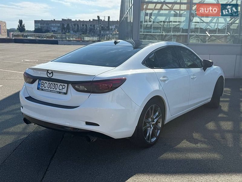 Седан Mazda 6 2015 в Софиевской Борщаговке