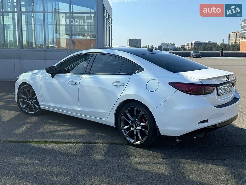Седан Mazda 6 2015 в Софиевской Борщаговке