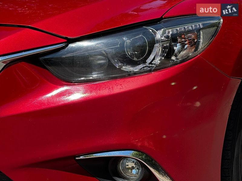 Седан Mazda 6 2014 в Белогородке
