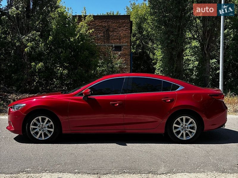 Седан Mazda 6 2014 в Белогородке