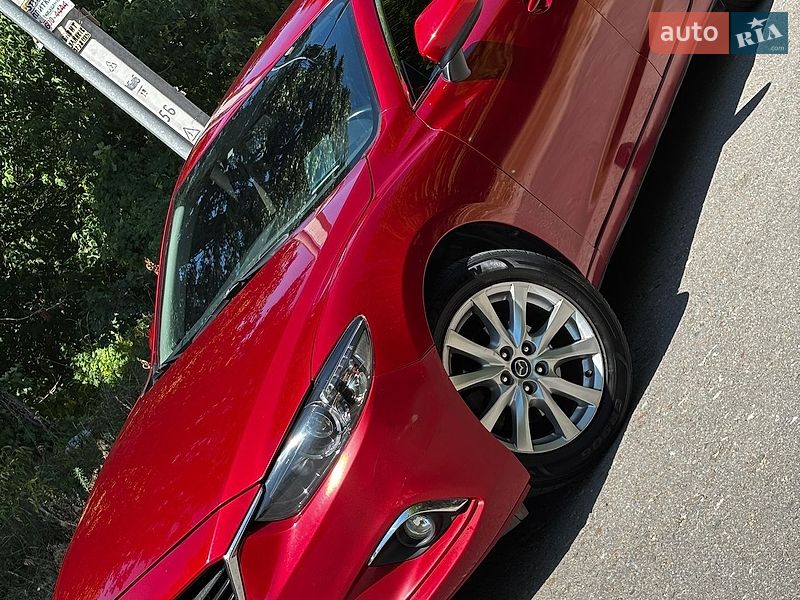 Седан Mazda 6 2014 в Белогородке