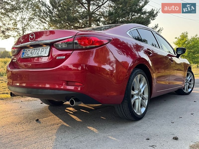 Седан Mazda 6 2014 в Львове