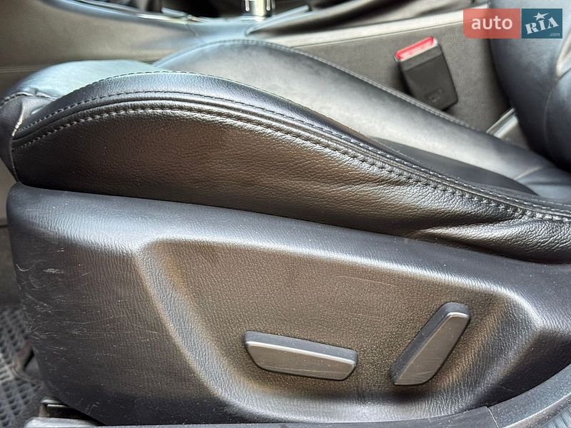 Седан Mazda 6 2014 в Львове