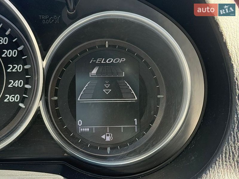Седан Mazda 6 2013 в Чернівцях