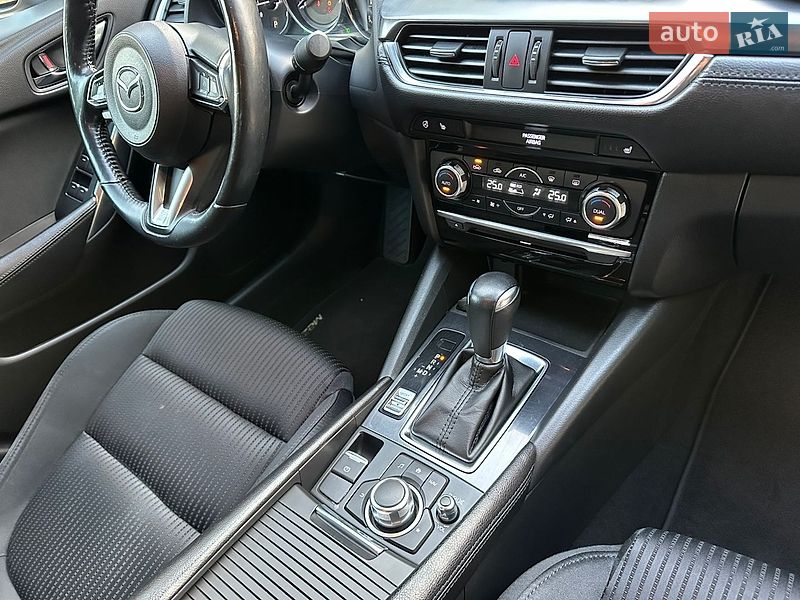 Седан Mazda 6 2017 в Одесі