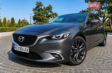 Седан Mazda 6 2016 в Днепре