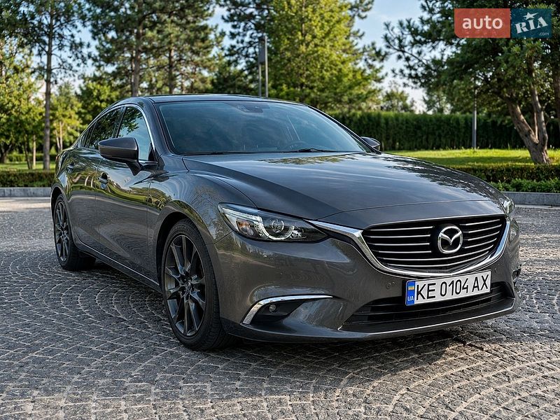 Седан Mazda 6 2016 в Днепре