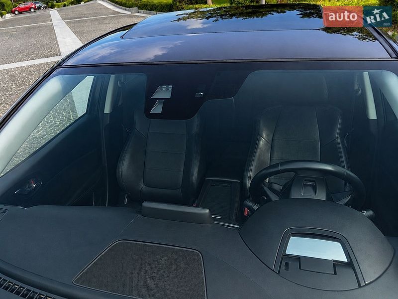 Седан Mazda 6 2016 в Днепре