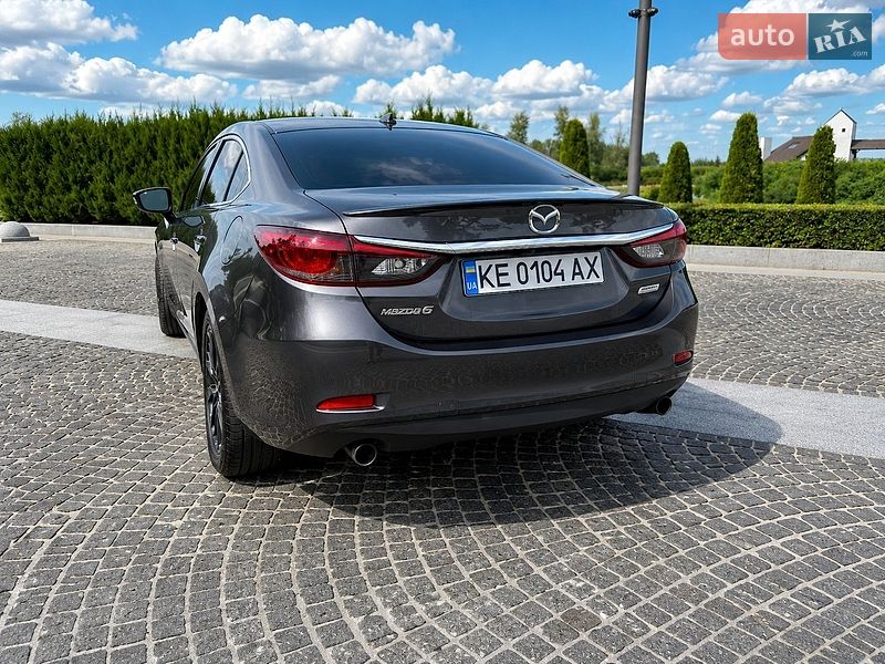 Седан Mazda 6 2016 в Днепре
