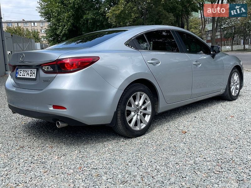 Седан Mazda 6 2016 в Днепре