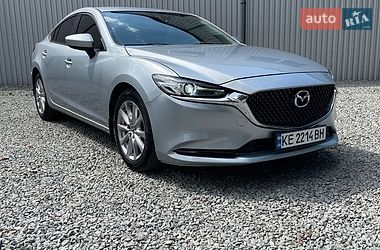 Седан Mazda 6 2016 в Днепре