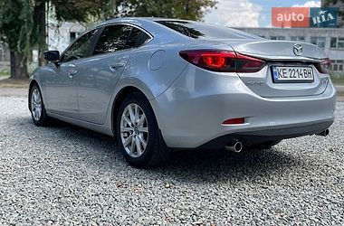 Седан Mazda 6 2016 в Днепре