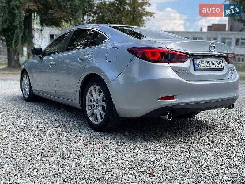 Седан Mazda 6 2016 в Днепре