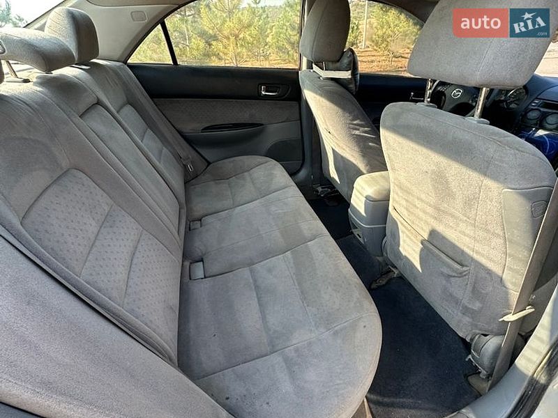 Седан Mazda 6 2003 в Ивановке
