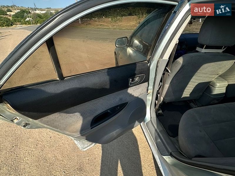 Седан Mazda 6 2003 в Ивановке