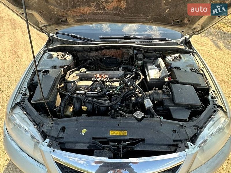 Седан Mazda 6 2003 в Ивановке