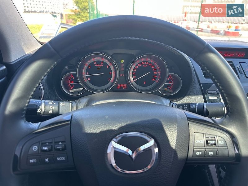 Седан Mazda 6 2010 в Києві
