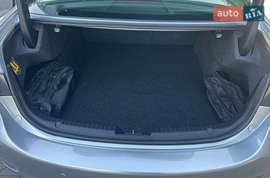 Седан Mazda 6 2019 в Киеве