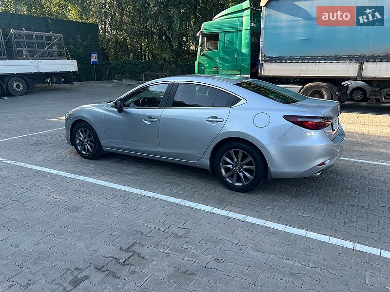 Седан Mazda 6 2019 в Киеве