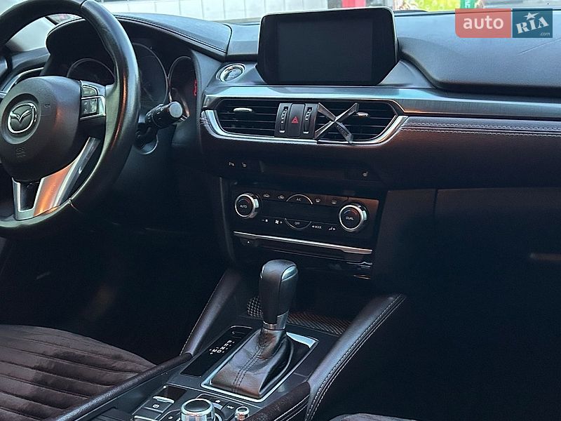 Універсал Mazda 6 2015 в Мукачевому
