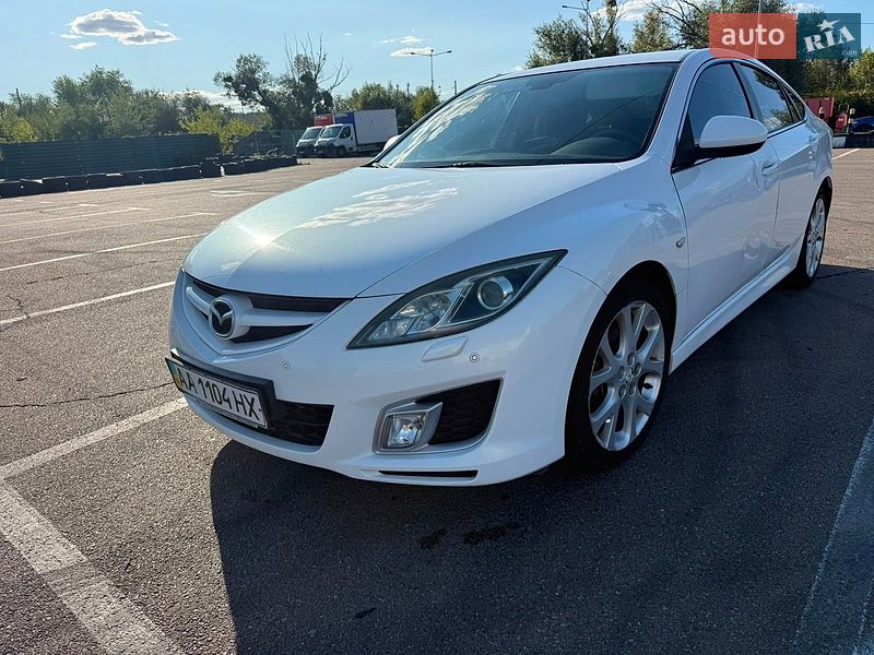 Лифтбек Mazda 6 2008 в Киеве