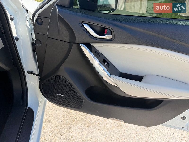 Седан Mazda 6 2016 в Болграде