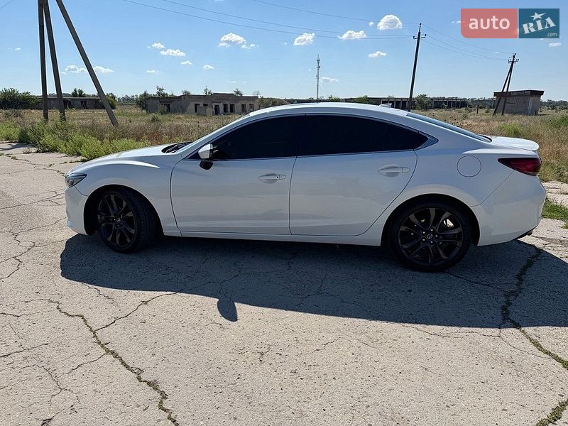 Седан Mazda 6 2016 в Болграде