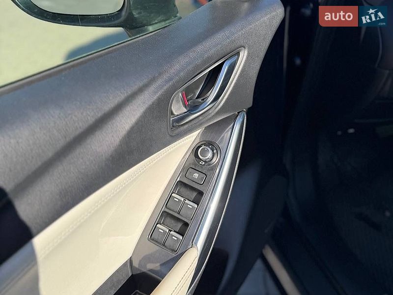 Седан Mazda 6 2016 в Калуше