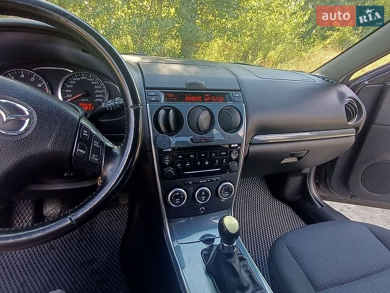 Седан Mazda 6 2006 в Обухові