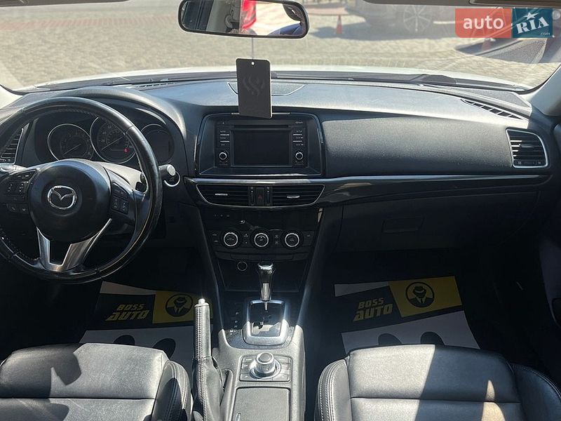 Седан Mazda 6 2012 в Мукачево