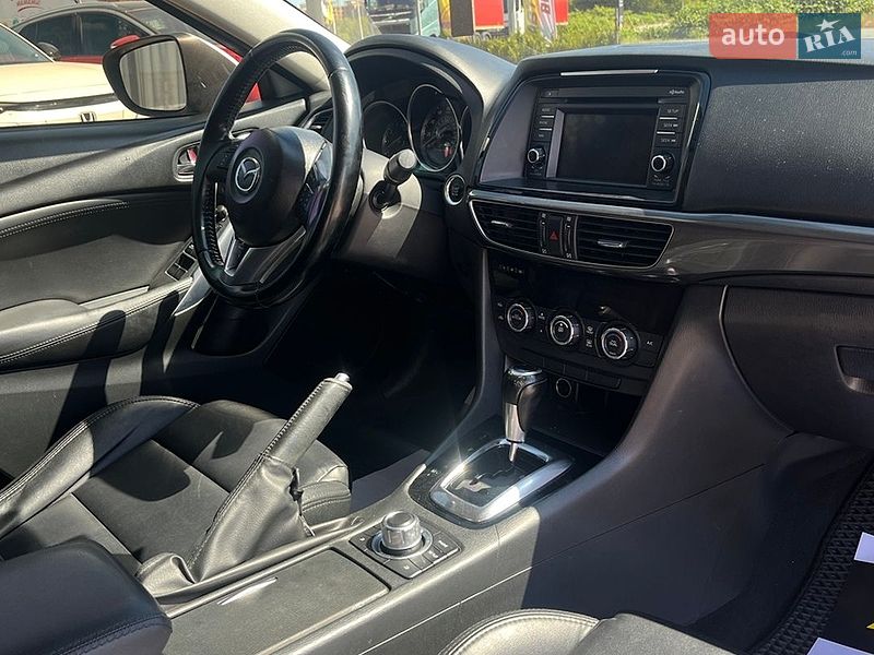 Седан Mazda 6 2012 в Мукачево