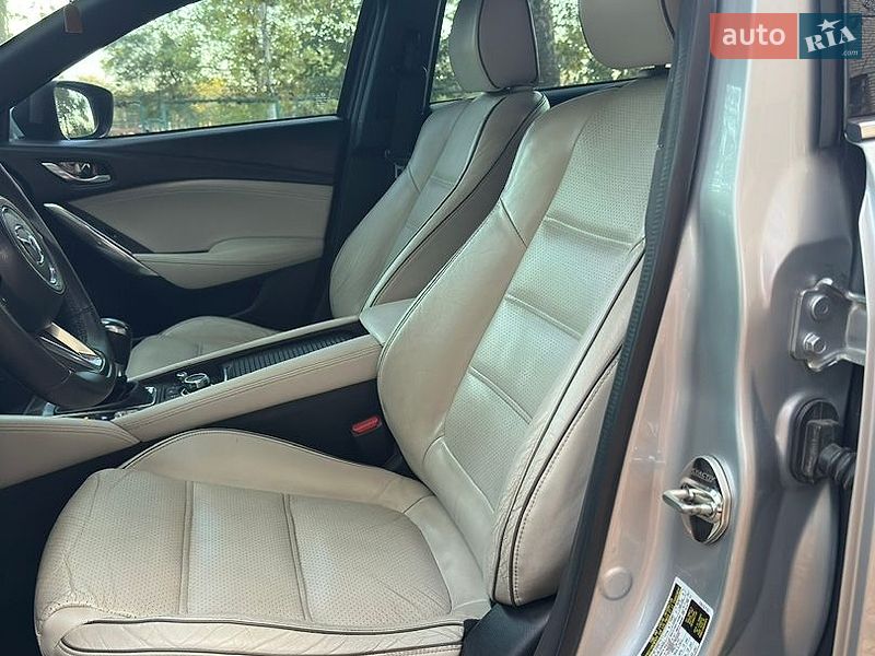 Седан Mazda 6 2017 в Николаеве